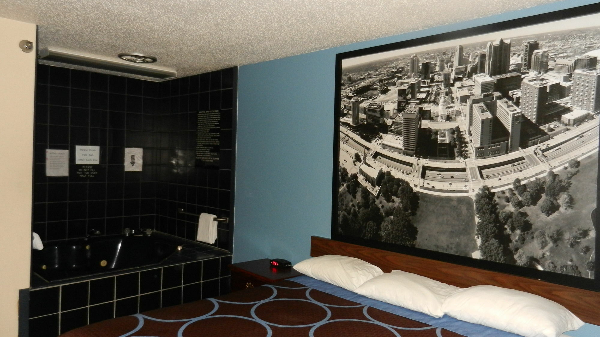 Super 8 By Wyndham Potosi Hotel Exterior foto