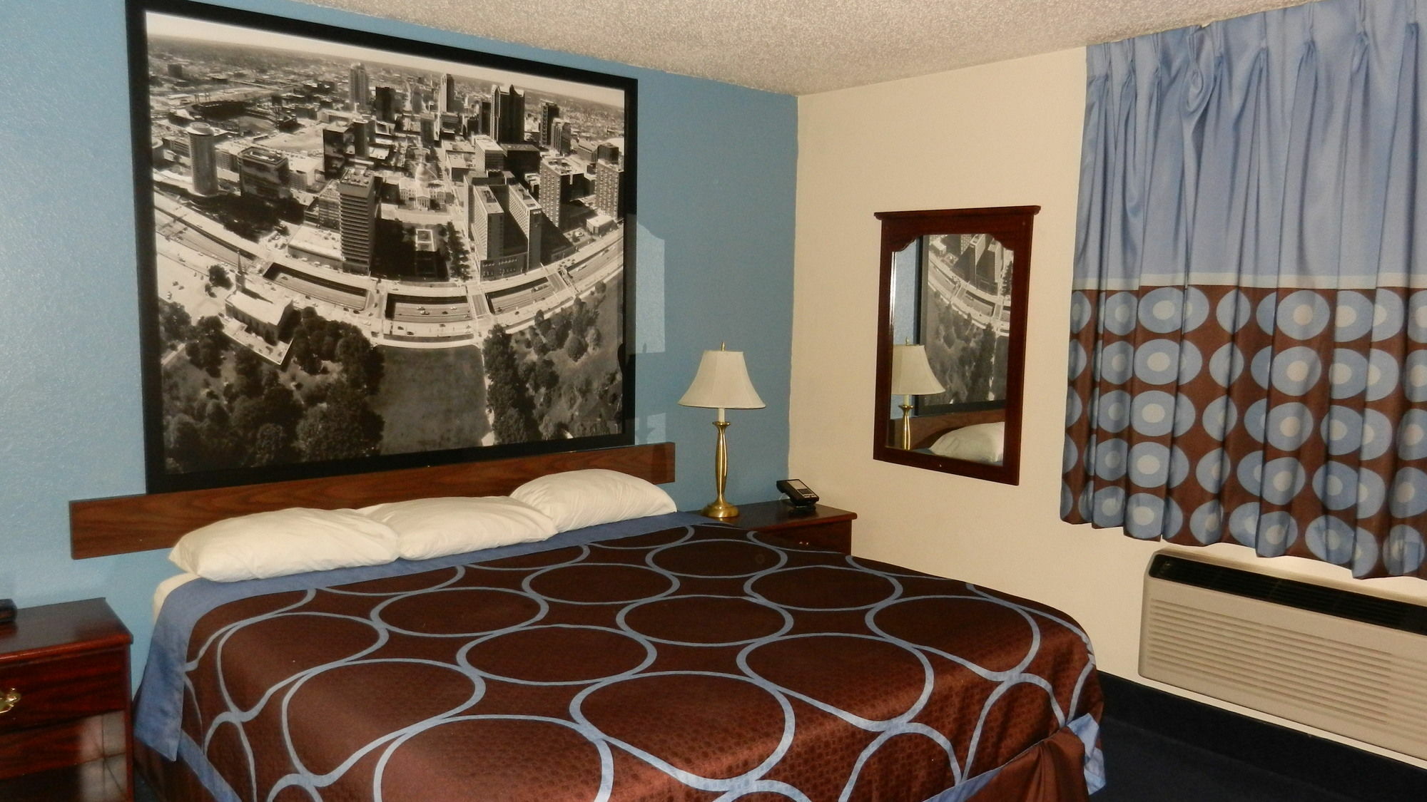 Super 8 By Wyndham Potosi Hotel Exterior foto
